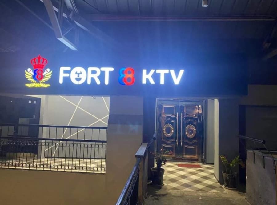 마닐라 기타 Fort 88 KTV