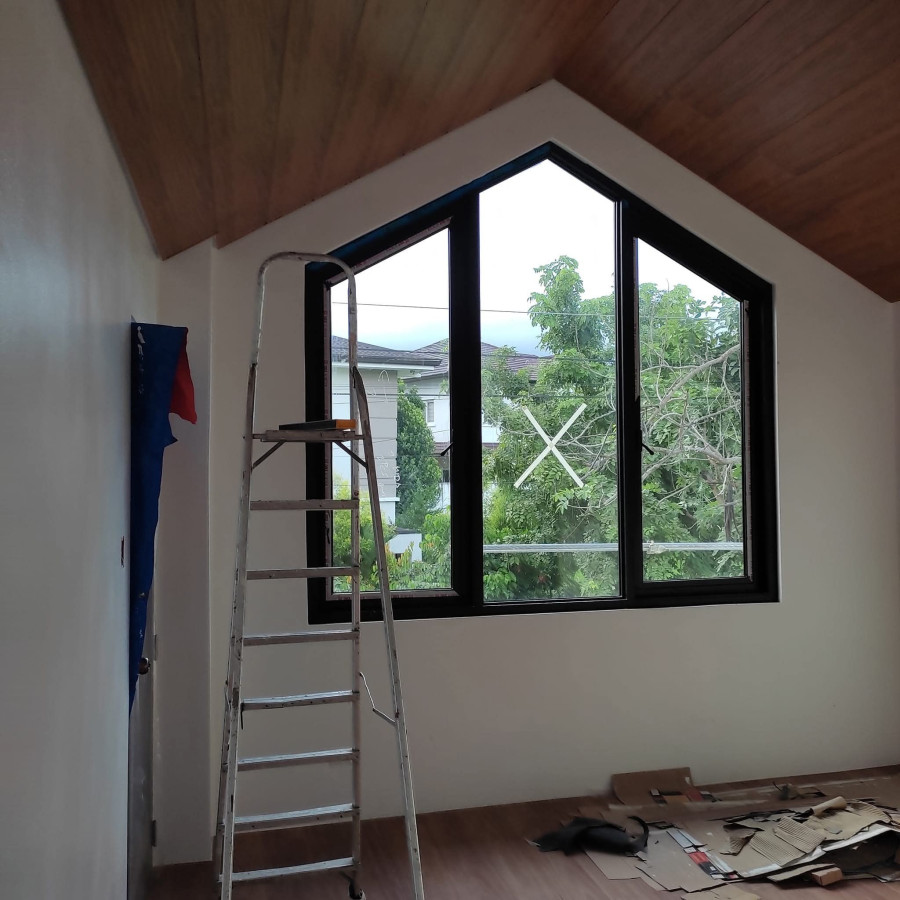 마닐라 기타 CM Doors & Windows 창호전문 회사