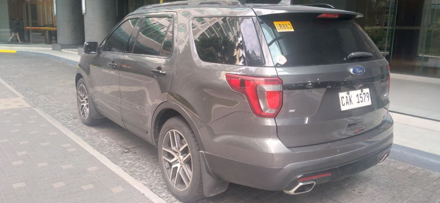 마닐라 기타 2017 Ford Explorer 3.5 V6 4x4 AT (Gasoline)