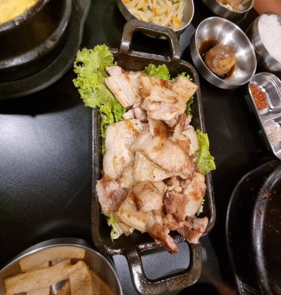 말라떼 [말라떼] 로얄식당 Royal Korean Restaurant