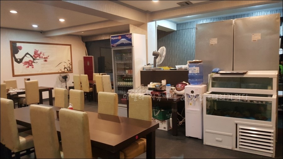 퀘존 강남그릴 /띠목횟집