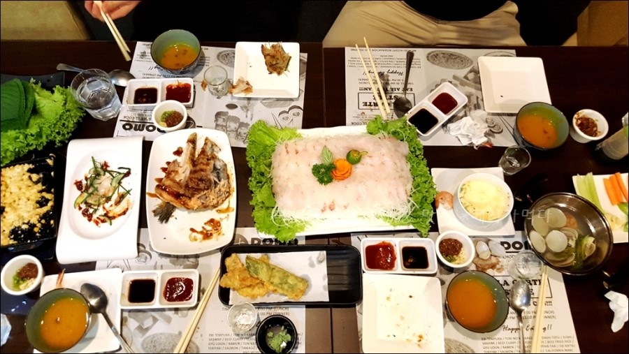 퀘존 강남그릴 /띠목횟집